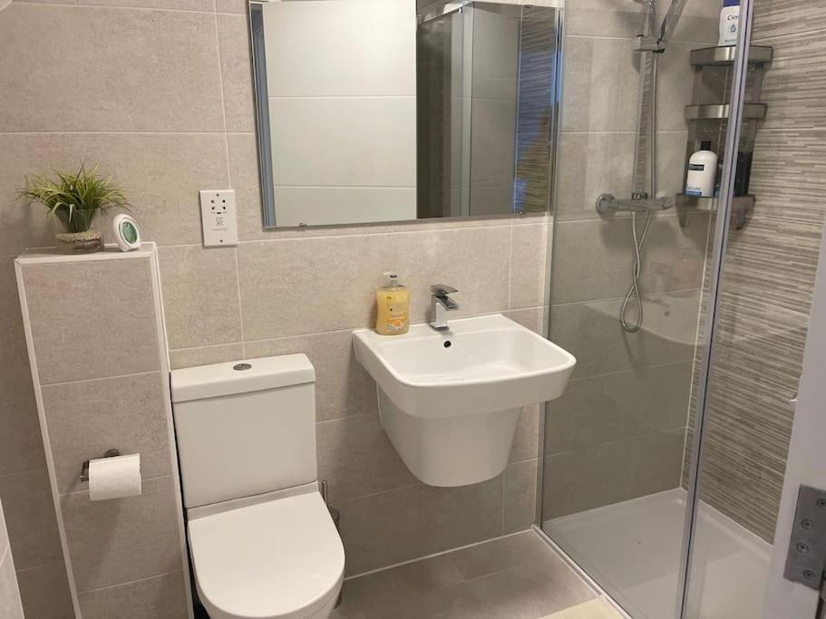 Panorama House, Luxury 2-Bedroom Apartment 2 Kidlington Eksteriør billede